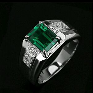 Emerald and Silver Mens Size 11 Ring